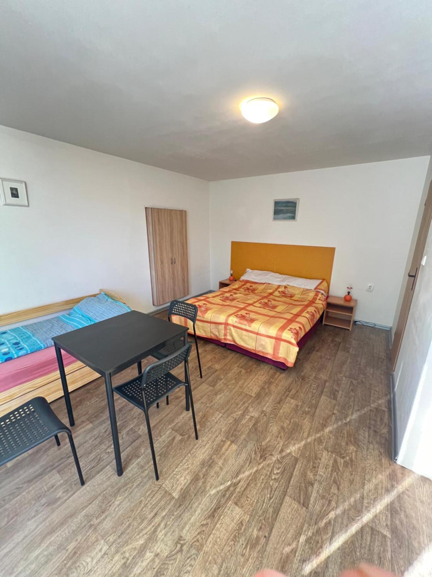 Ubytovani Sykora Apartments Veľký Meder Extérieur photo