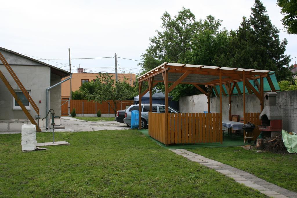 Ubytovani Sykora Apartments Veľký Meder Extérieur photo