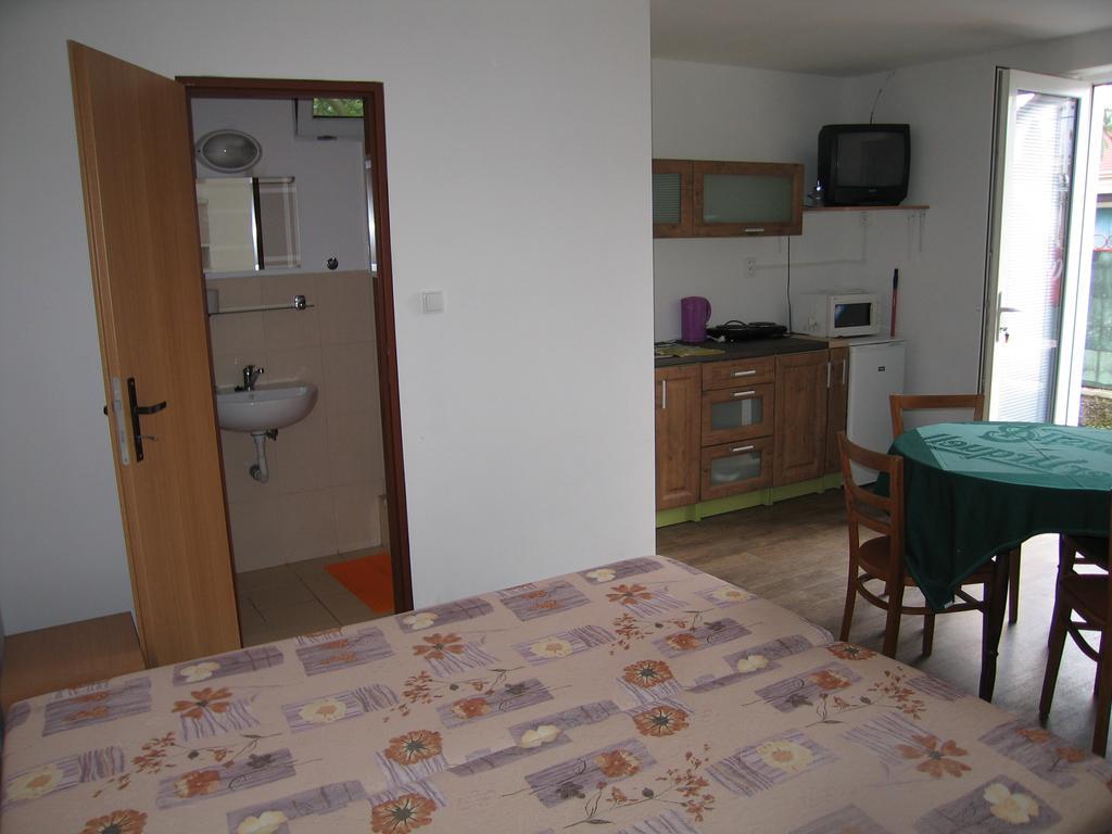 Ubytovani Sykora Apartments Veľký Meder Extérieur photo