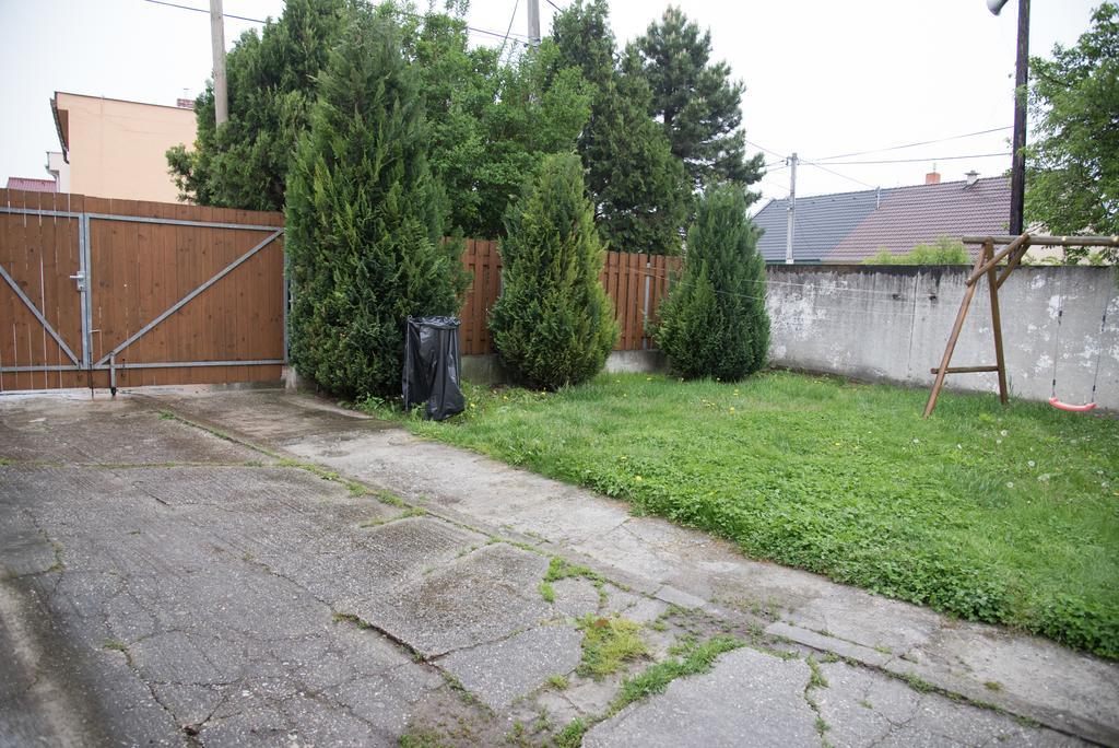 Ubytovani Sykora Apartments Veľký Meder Extérieur photo